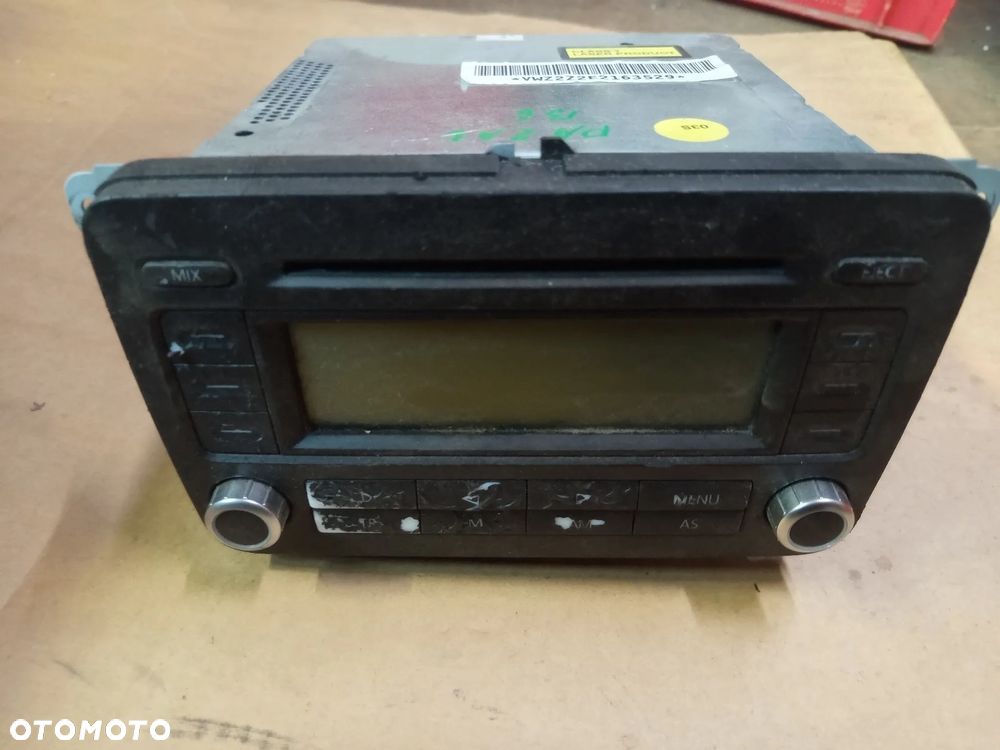 RADIO VOLKSWAGEN PASSAT B6 - 1
