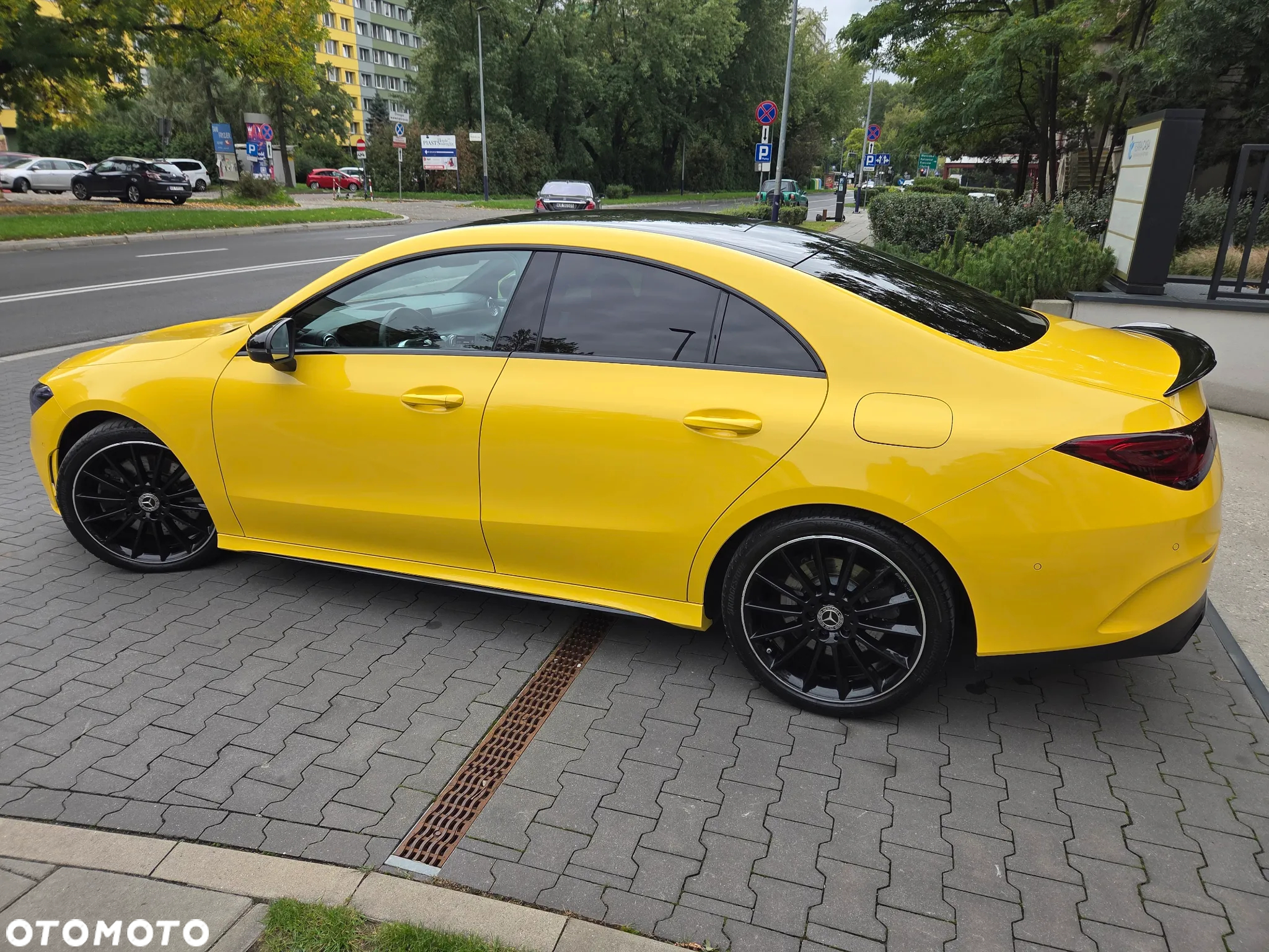 Mercedes-Benz CLA 250 4-Matic AMG Line 7G-DCT - 16