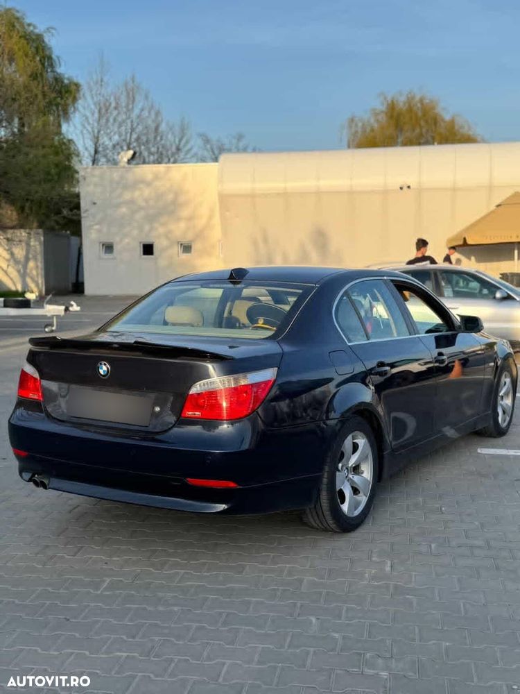 BMW Seria 5 530d Aut. - 3