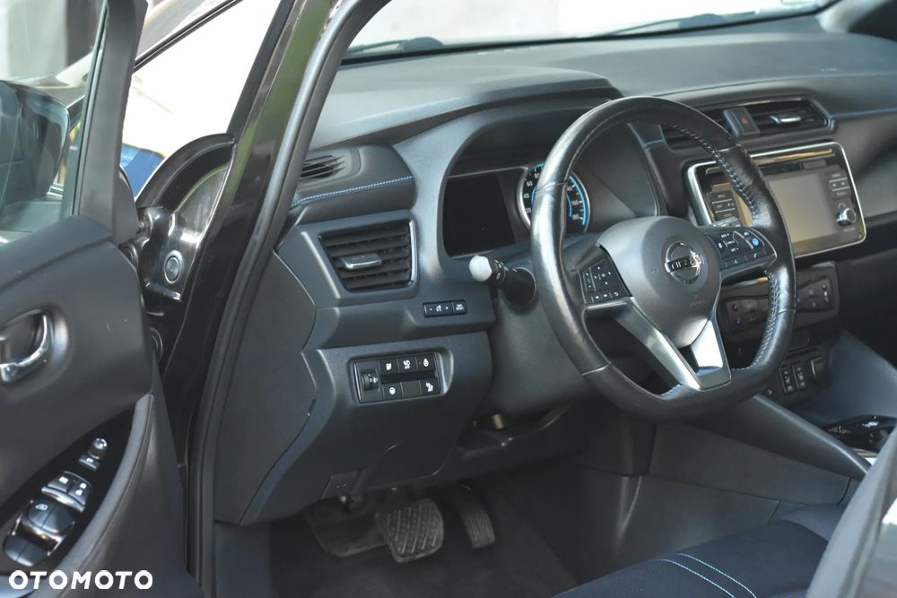 Nissan Leaf 40 kWh N-Connecta - 15