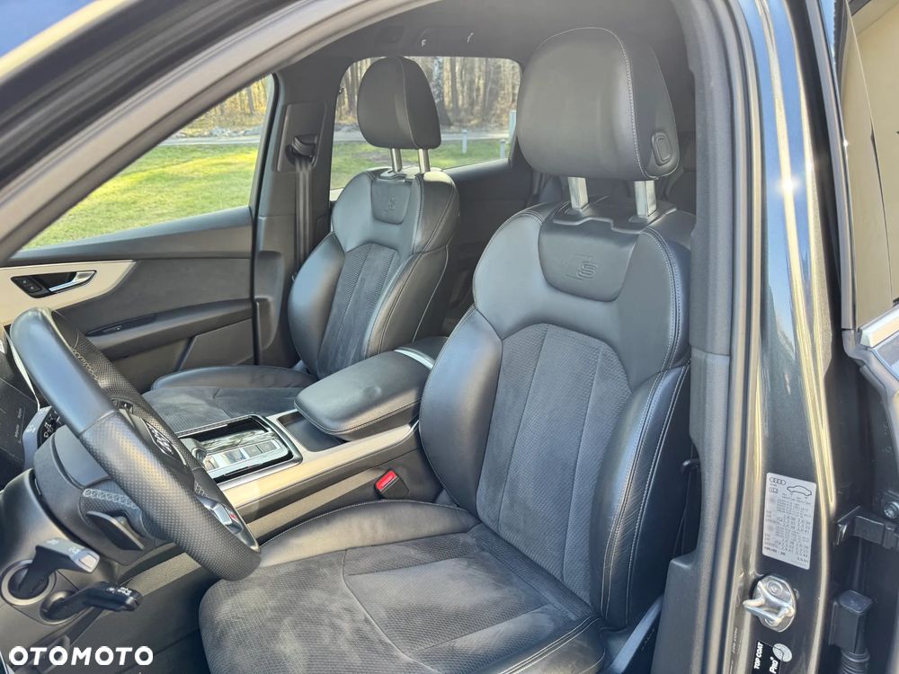Audi Q7 45 TDI mHEV Quattro S Line Tiptr - 24