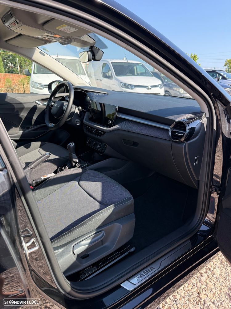 Skoda Fabia 1.0 TSI Selection - 17
