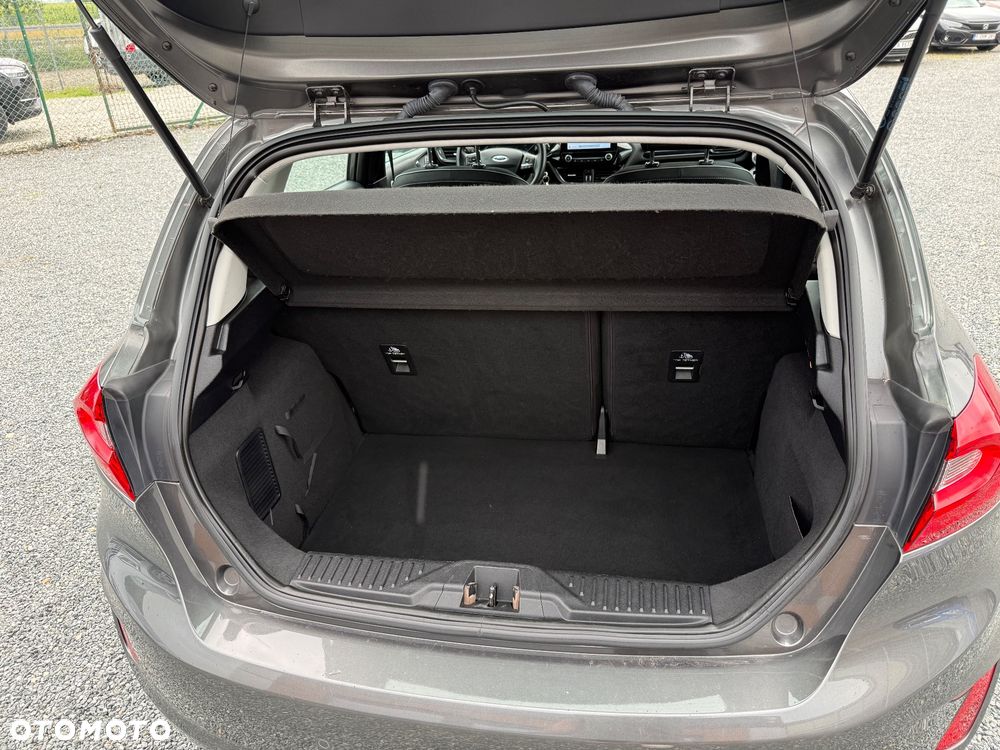 Ford Fiesta 1.0 EcoBoost S&S TITANIUM - 18
