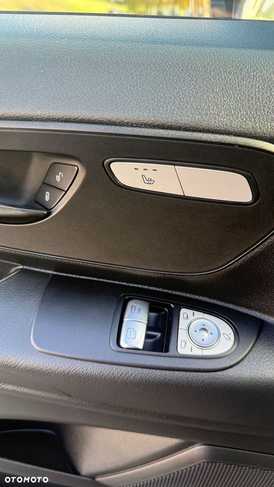 Mercedes-Benz Vito - 17