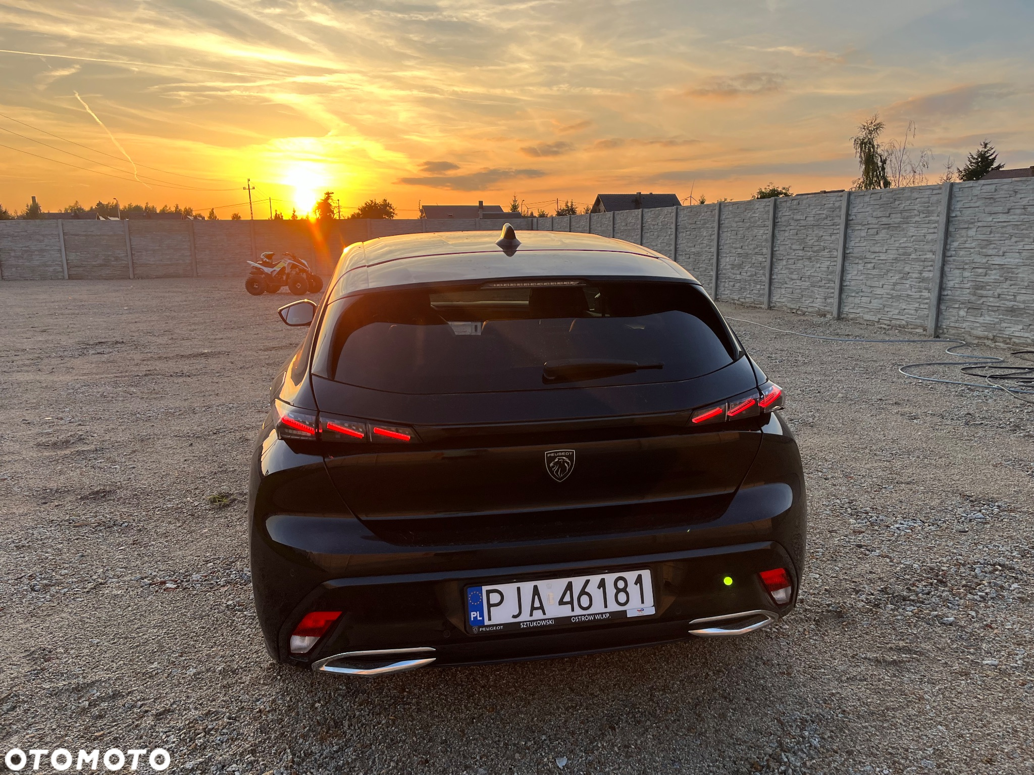 Peugeot 308 Plug-In Hybrid 225 e-EAT8 GT - 5