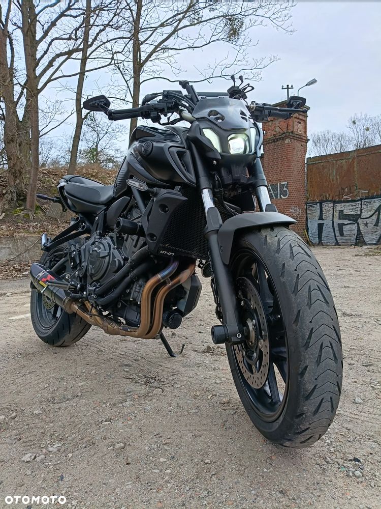 Yamaha MT - 2