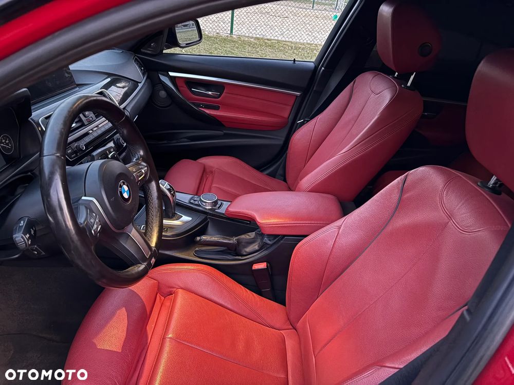 BMW Seria 3 340i xDrive Edition M Sport Shadow - 25