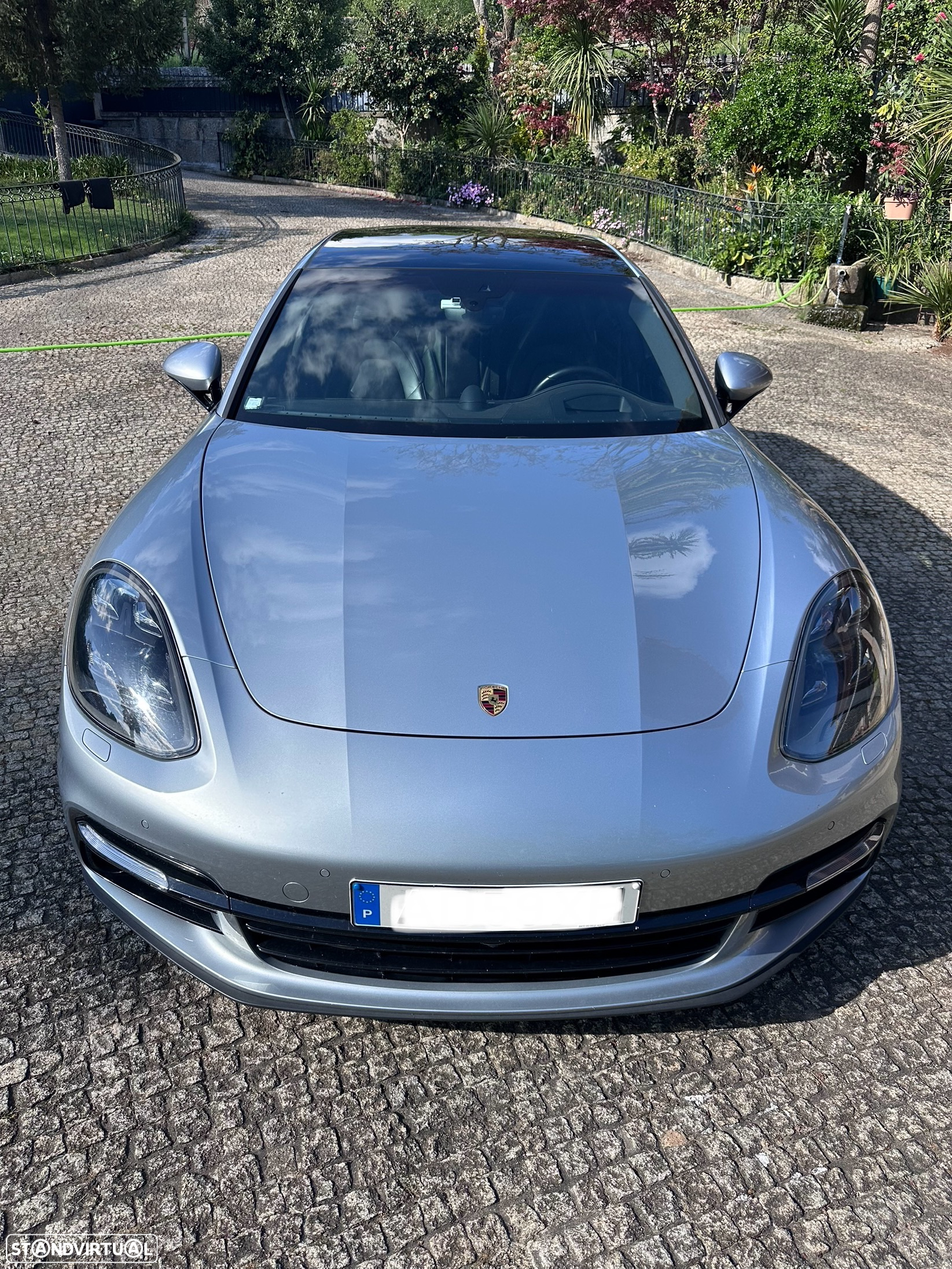 Porsche Panamera Sport Turismo 4 E-Hybrid - 2