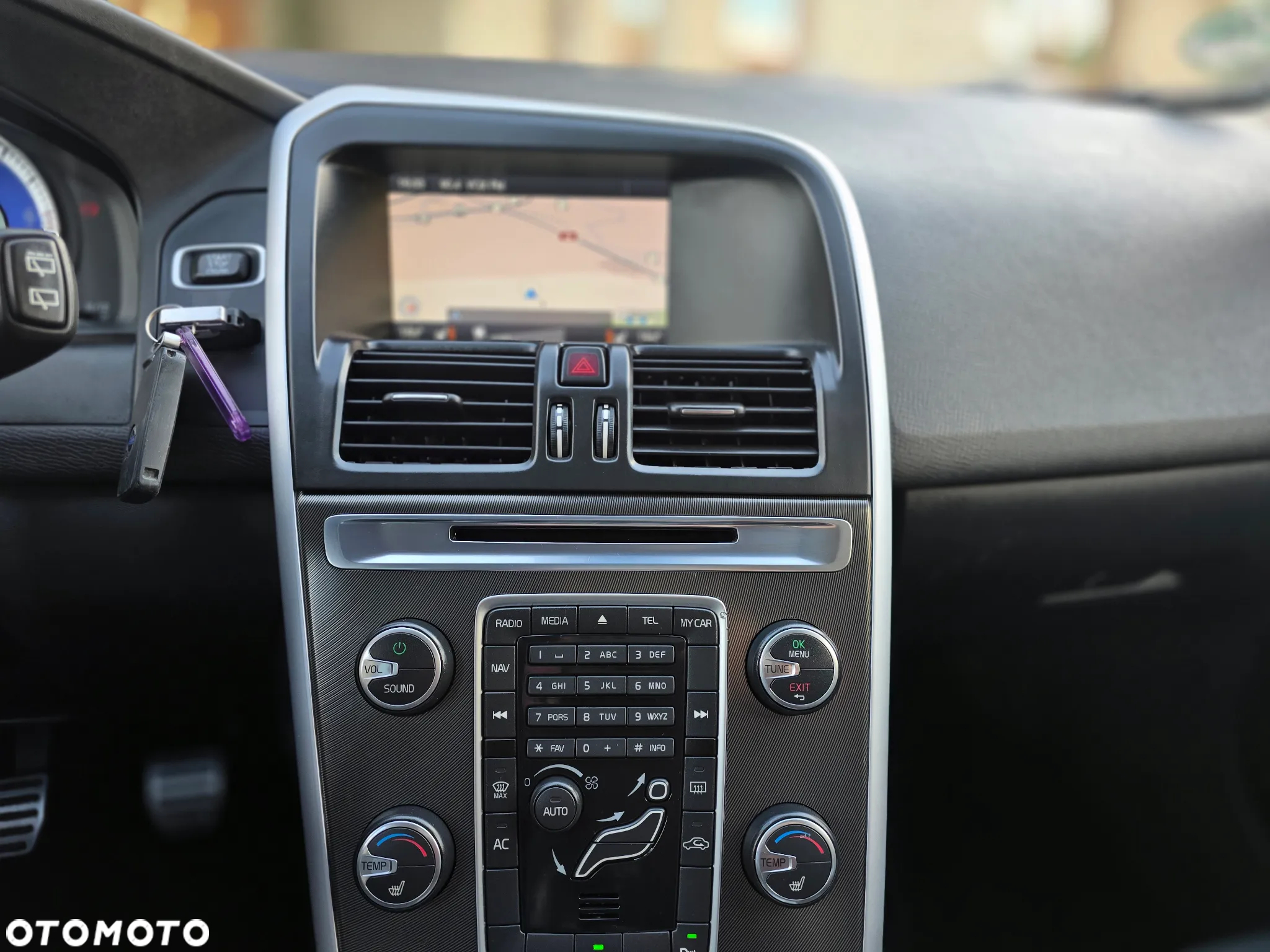 Volvo XC 60 - 23