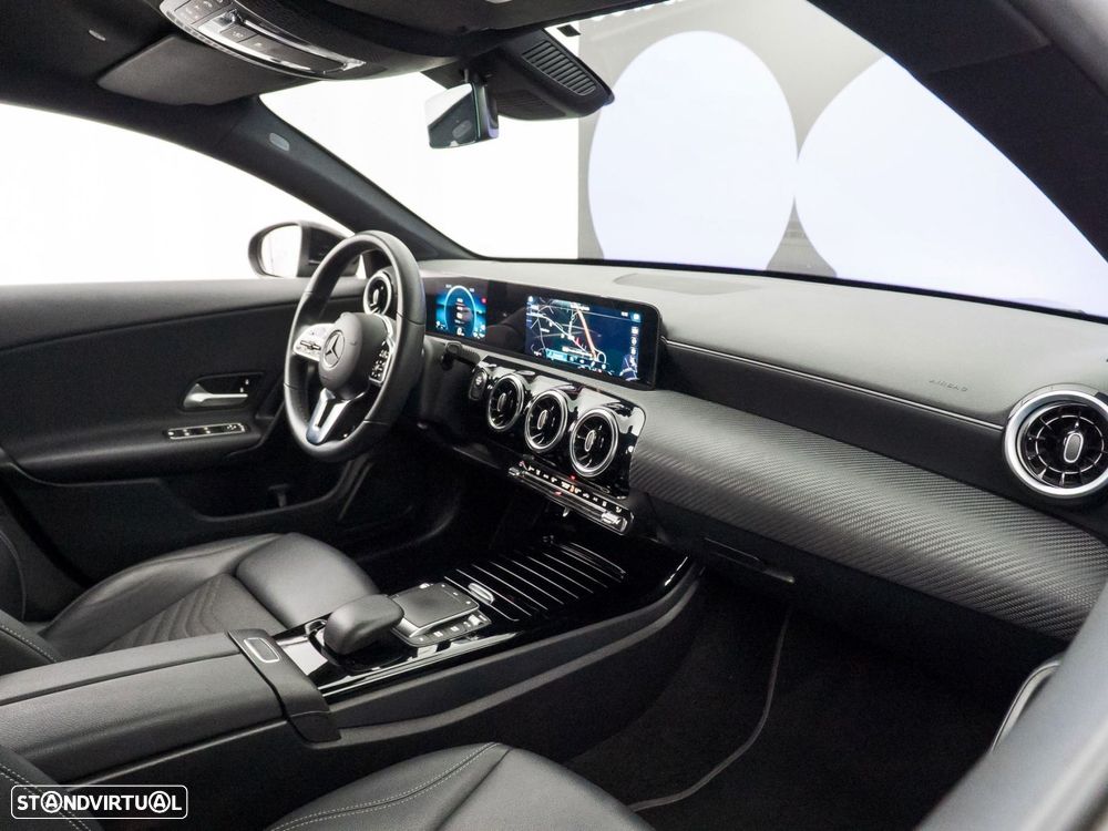 Mercedes-Benz CLA 250 e Shooting Brake Style Plus - 36