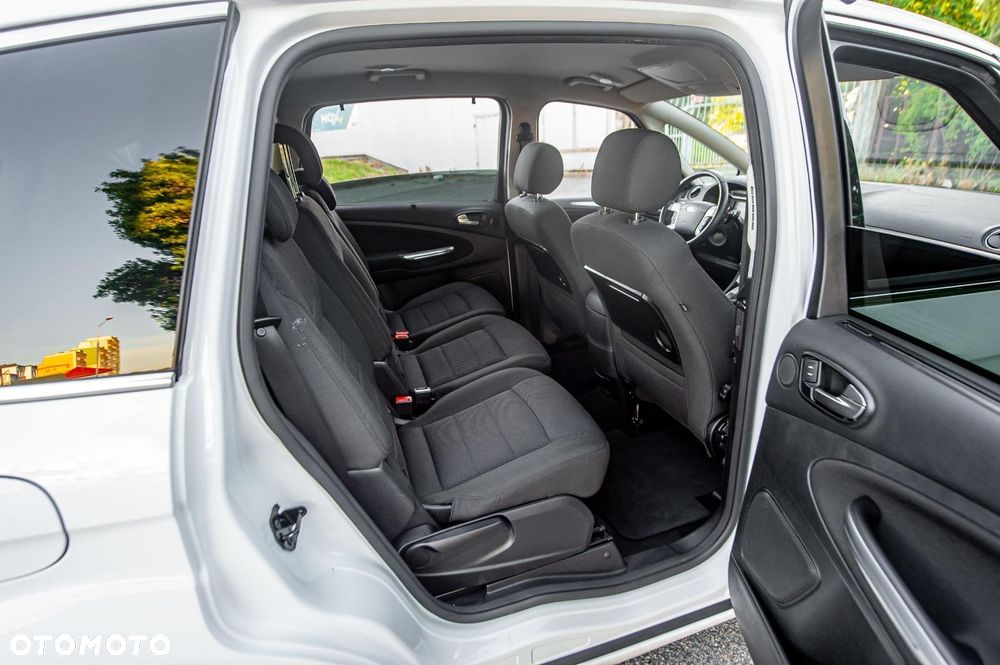 Ford S-Max 2.0 TDCi DPF Titanium MPS6 - 36