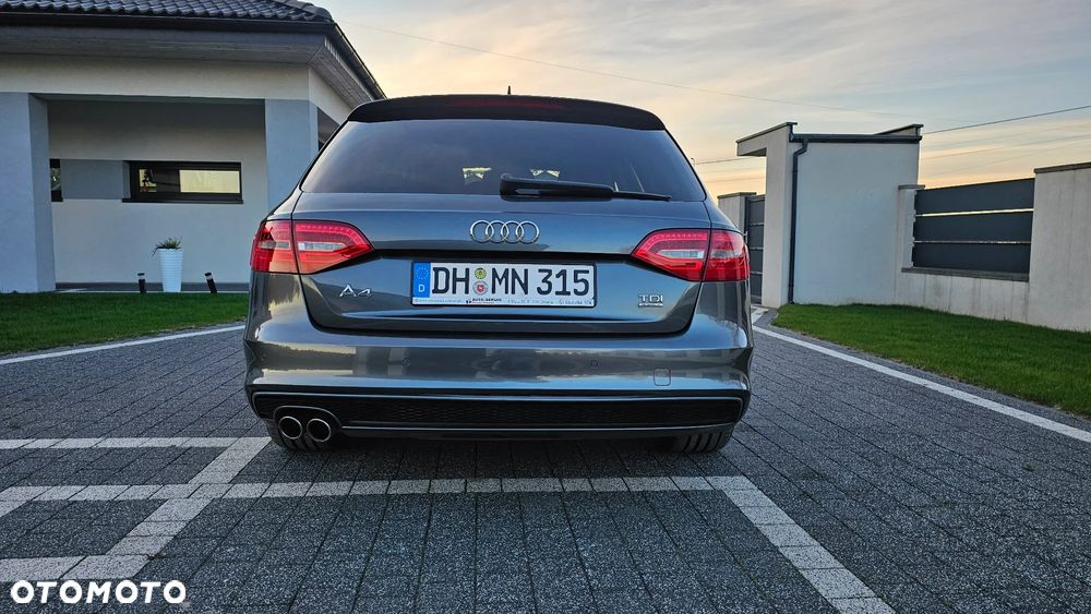 Audi A4 Avant 2.0 TDI DPF clean diesel quattro S tronic S line Sportpaket - 7