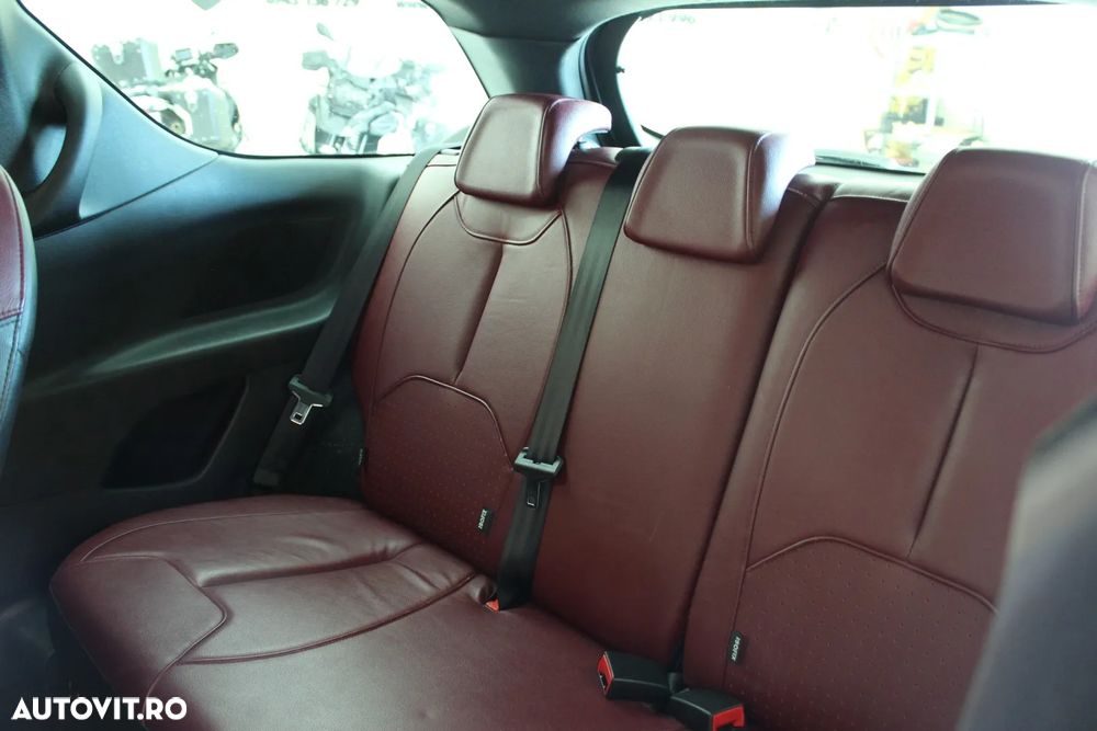 Citroën DS3 THP 155 Red Edition - 9