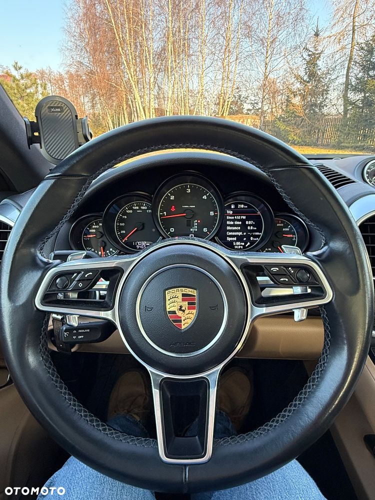 Porsche Cayenne Diesel - 13