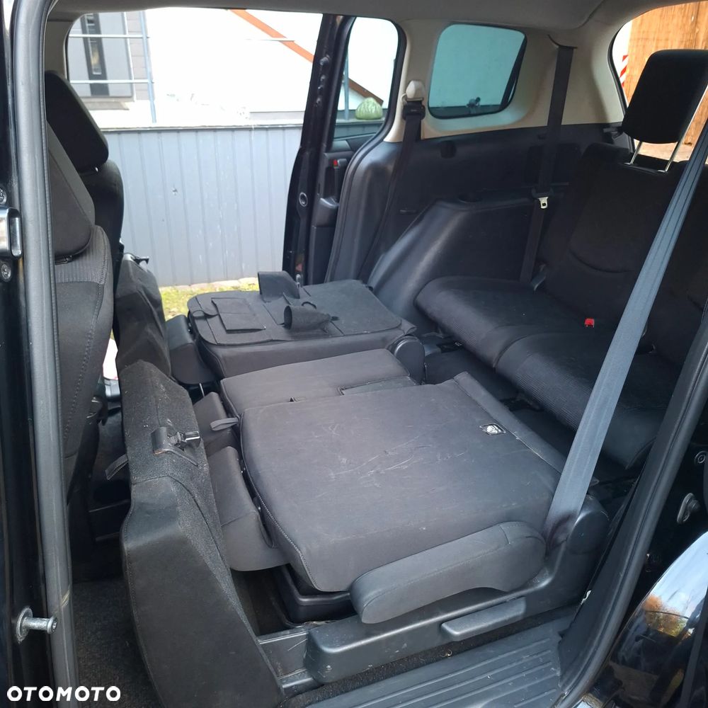 Mazda 5 2.0 Exclusive - 12