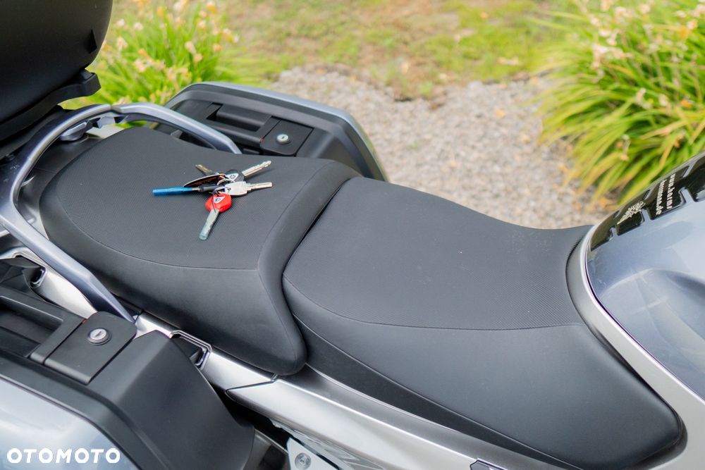 Yamaha FJR - 20