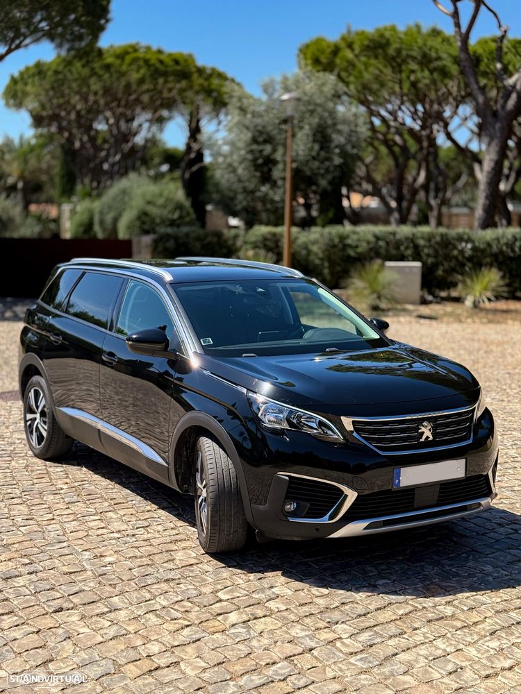 Peugeot 5008 1.5 BlueHDi Allure EAT8 - 1