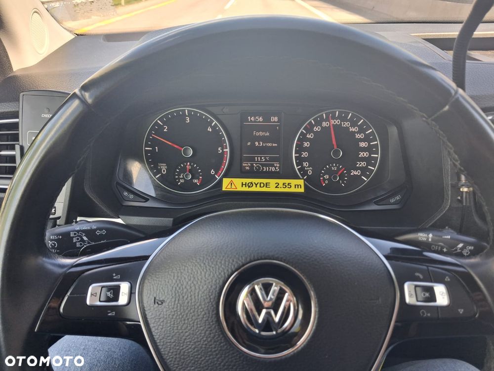 Volkswagen Amarok XL Ambulans 4x4 karetka pogotowia - 9