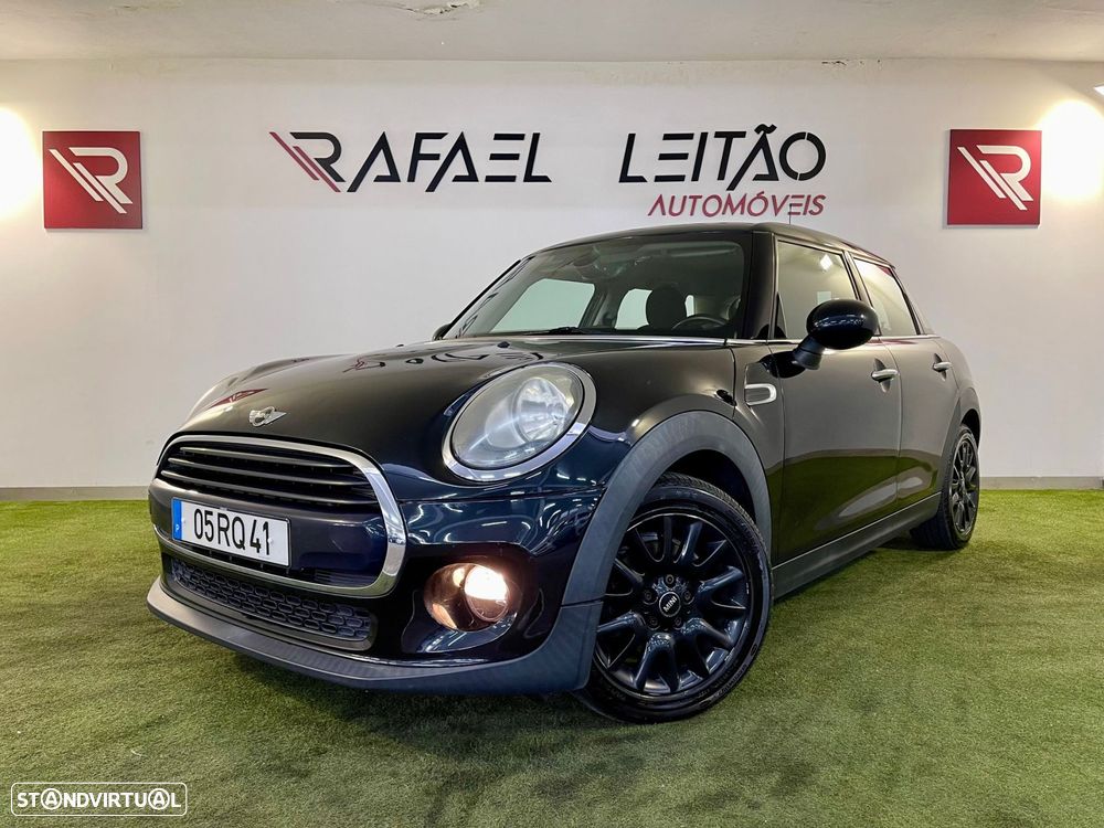 MINI 5 Portas Cooper D - 1