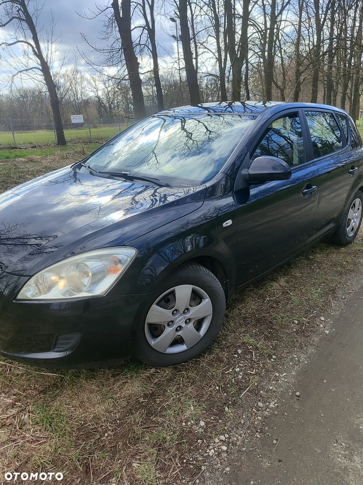 Kia Ceed 1.4 Comfort + - 3