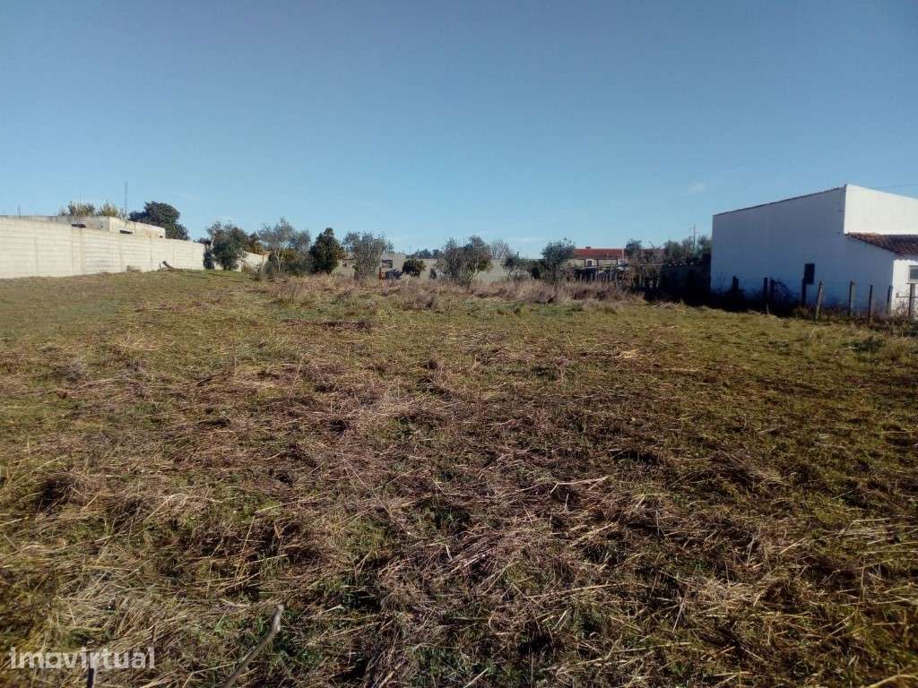 Terreno urbano - Grande imagem: 2/4