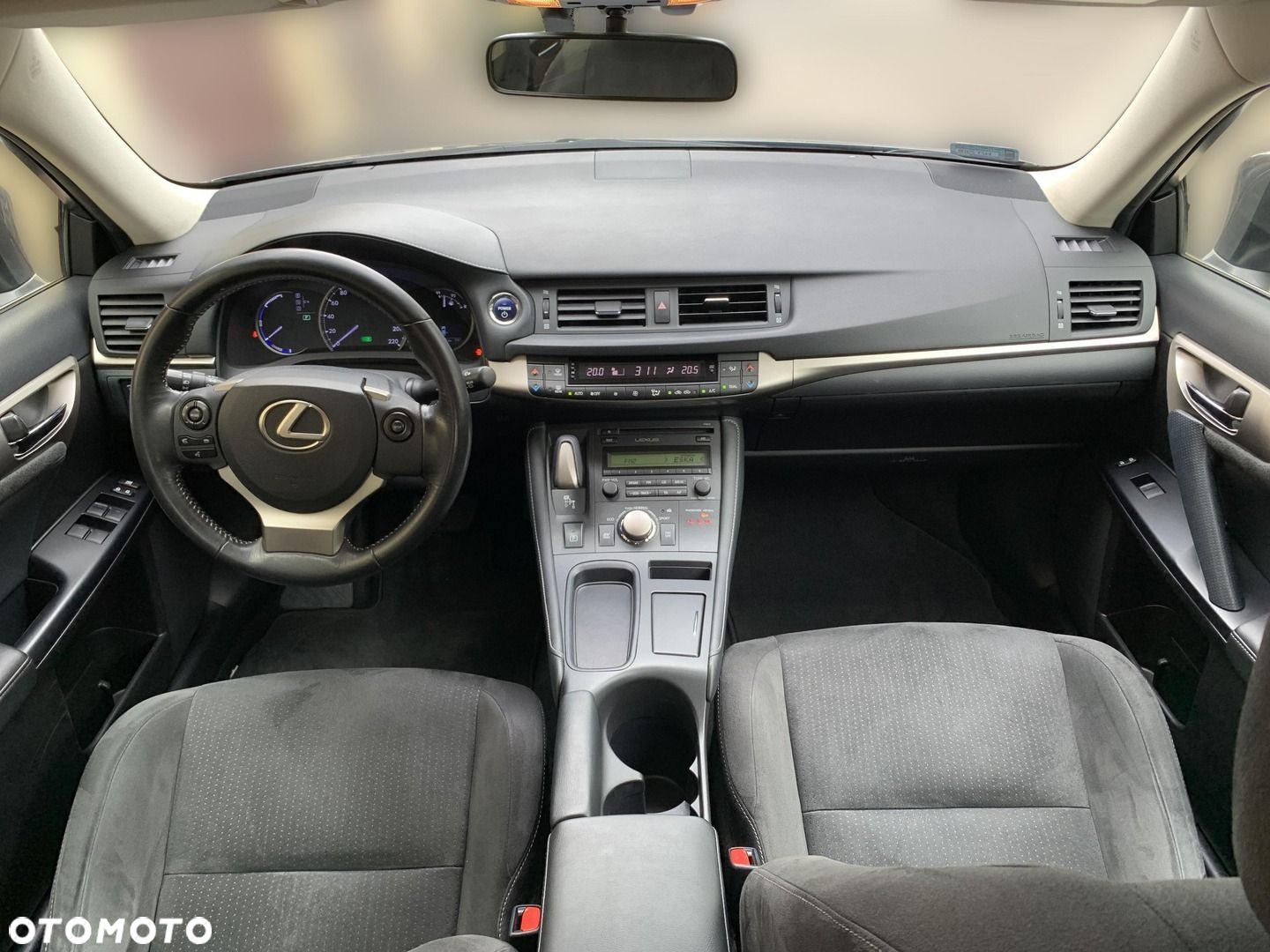 Lexus CT - 2