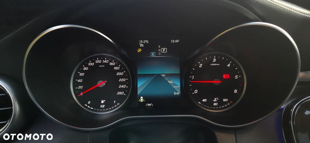 Mercedes-Benz GLC 220 d 4Matic 9G-TRONIC AMG Line - 25