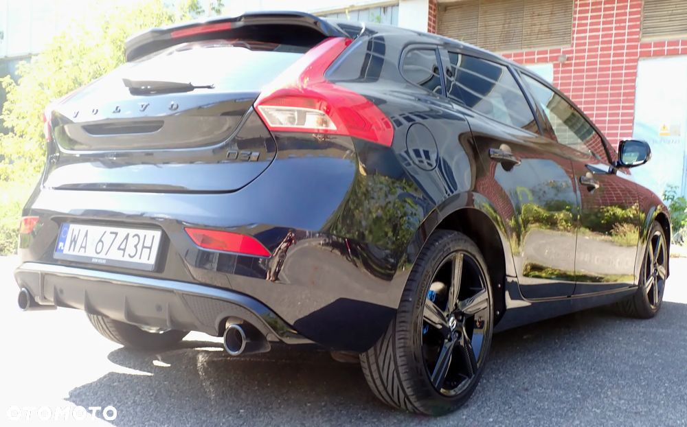 Volvo V40 D3 R Design - 5