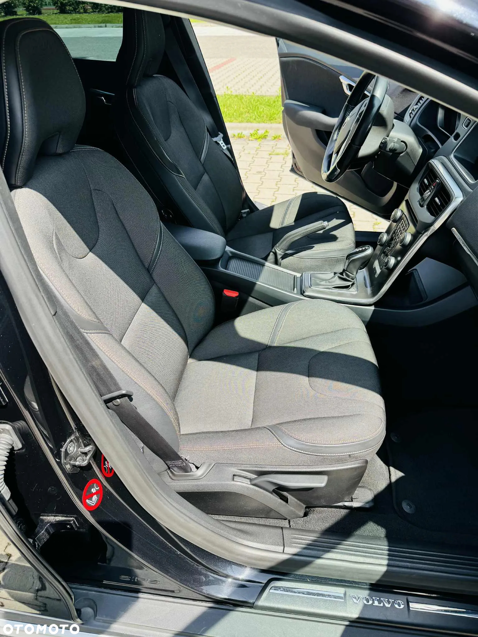 Volvo V40 Cross Country T4 AWD Momentum - 18