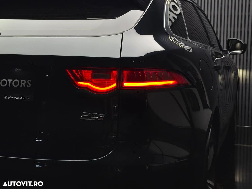 Jaguar F-Pace 20d AWD Portfolio - 26