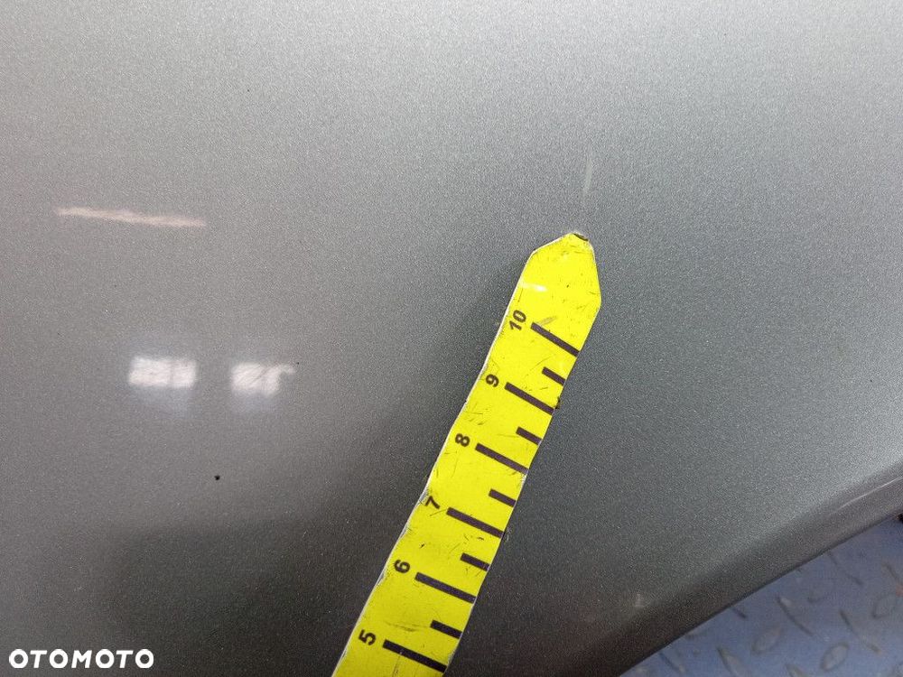 LANCIA YPSILON I BŁOTNIK PRZÓD PRAWY 647 - 6