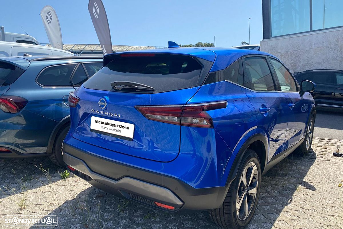 Nissan Qashqai 1.3 DIG-T N-Connecta Xtronic - 5