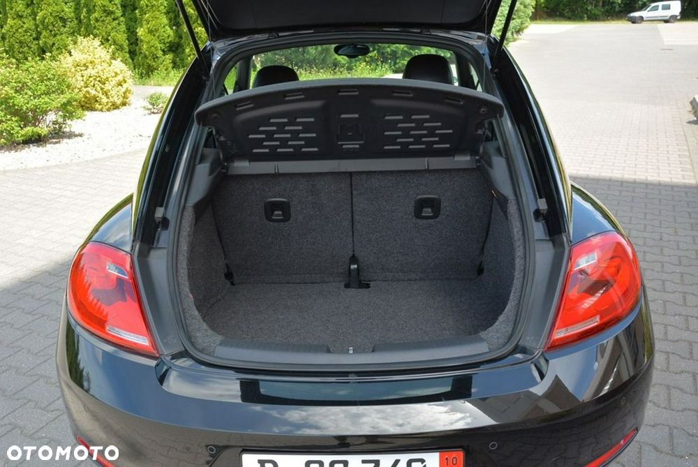 Volkswagen New Beetle - 35