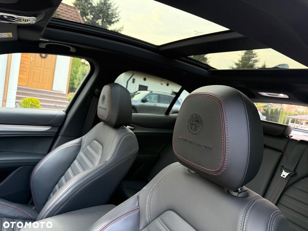 Alfa Romeo Stelvio 2.0 Turbo Competizione Q4 - 21