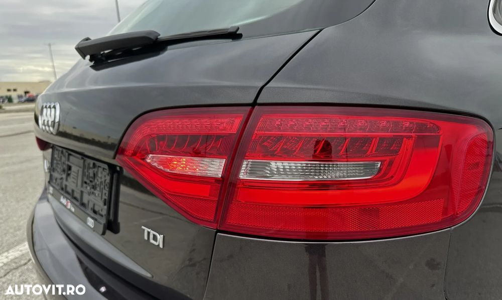 Audi A4 2.0 TDI DPF multitronic Ambiente - 18