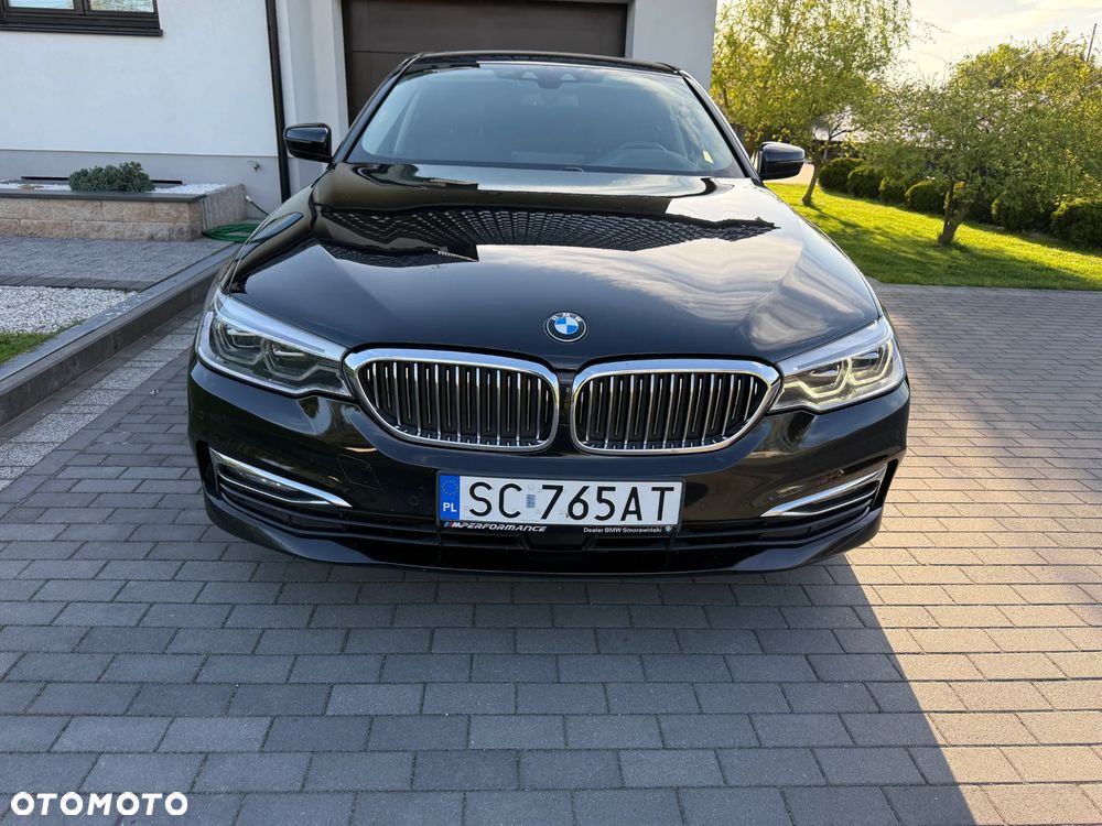 BMW Seria 5 530d xDrive Sport-Aut Luxury Line - 12