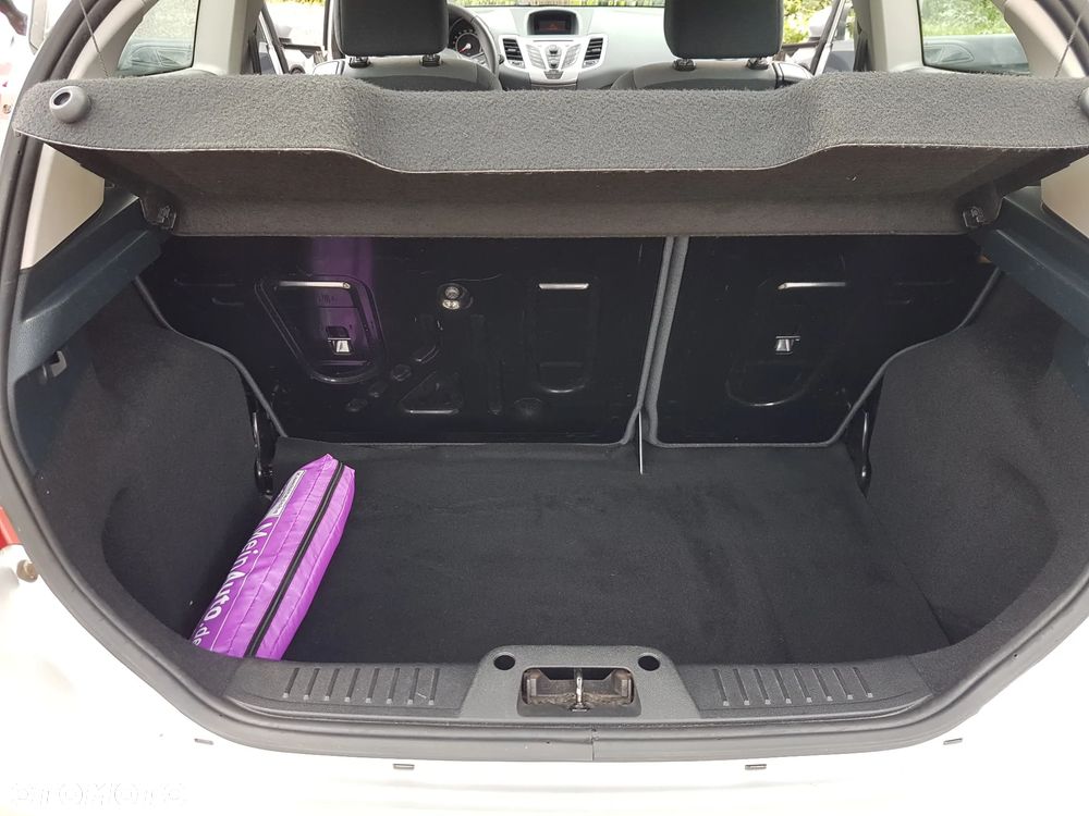 Ford Fiesta 1.25 Trend Edition - 16