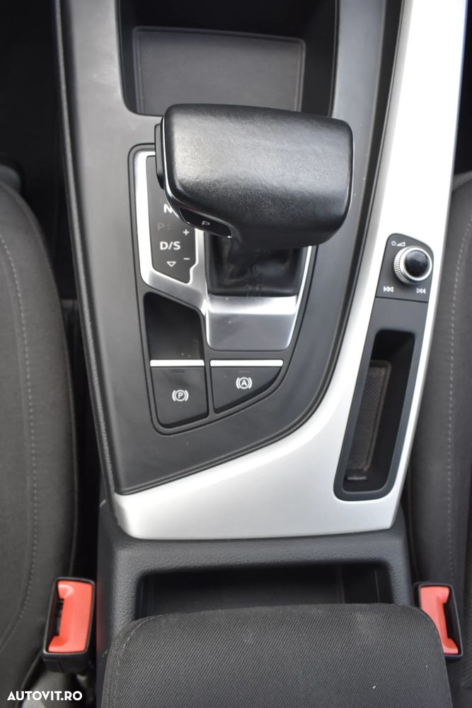 Audi A4 35 TDI S tronic MHEV Advanced - 28