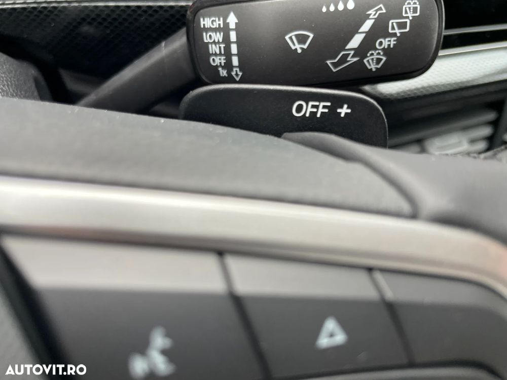 Volkswagen T-Cross 1.5 TSI DSG R-Line - 24