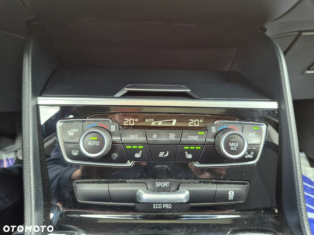 BMW Seria 2 218d Sport-Aut Luxury Line - 39
