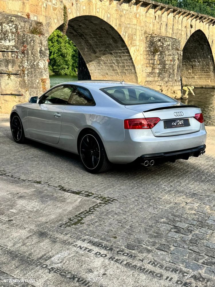 Audi A5 2.0 TDI Multitronic S-line - 4