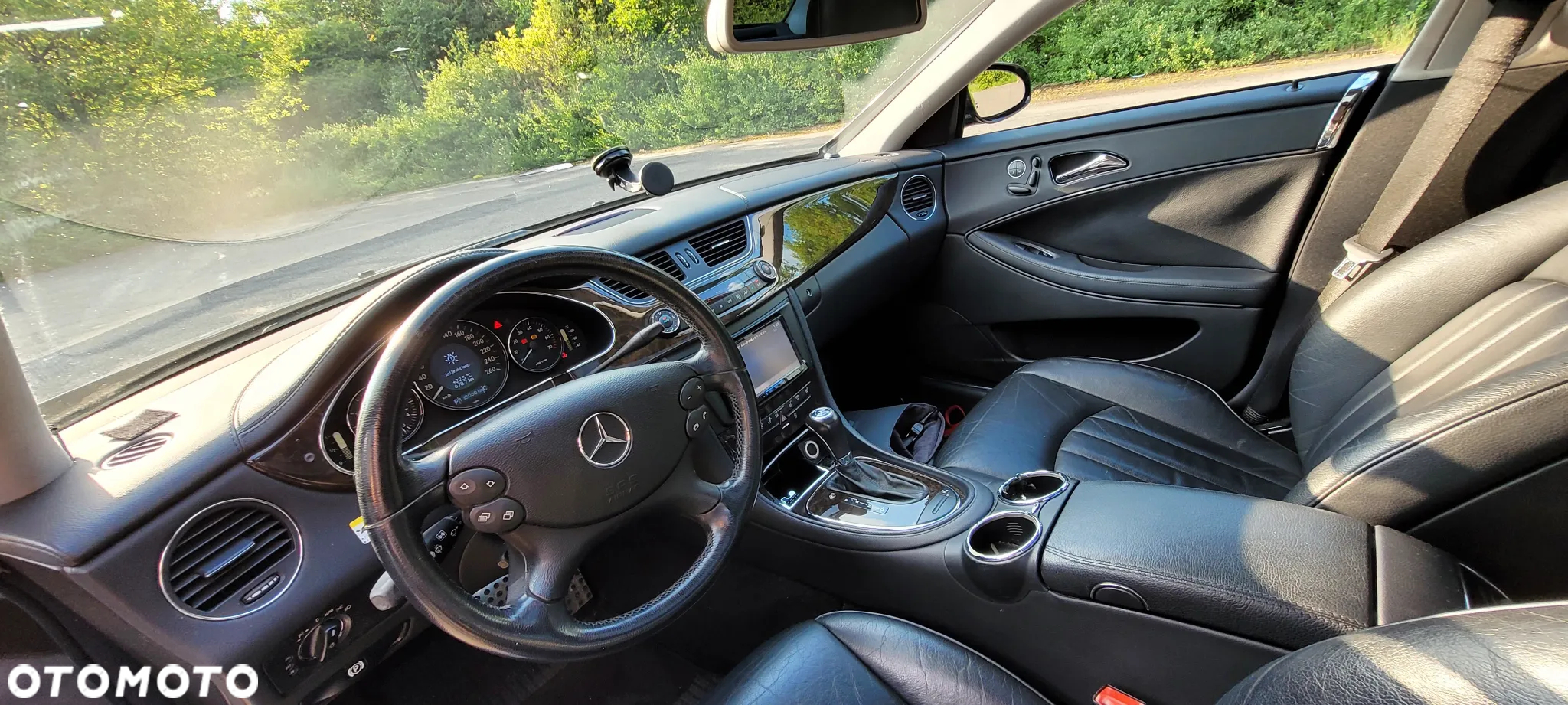 Mercedes-Benz CLS - 16