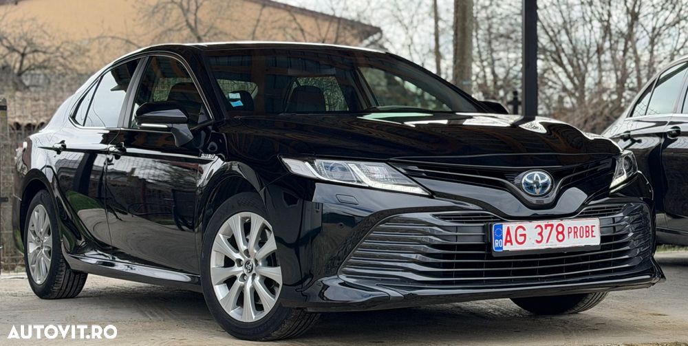 Toyota Camry Executive - 1