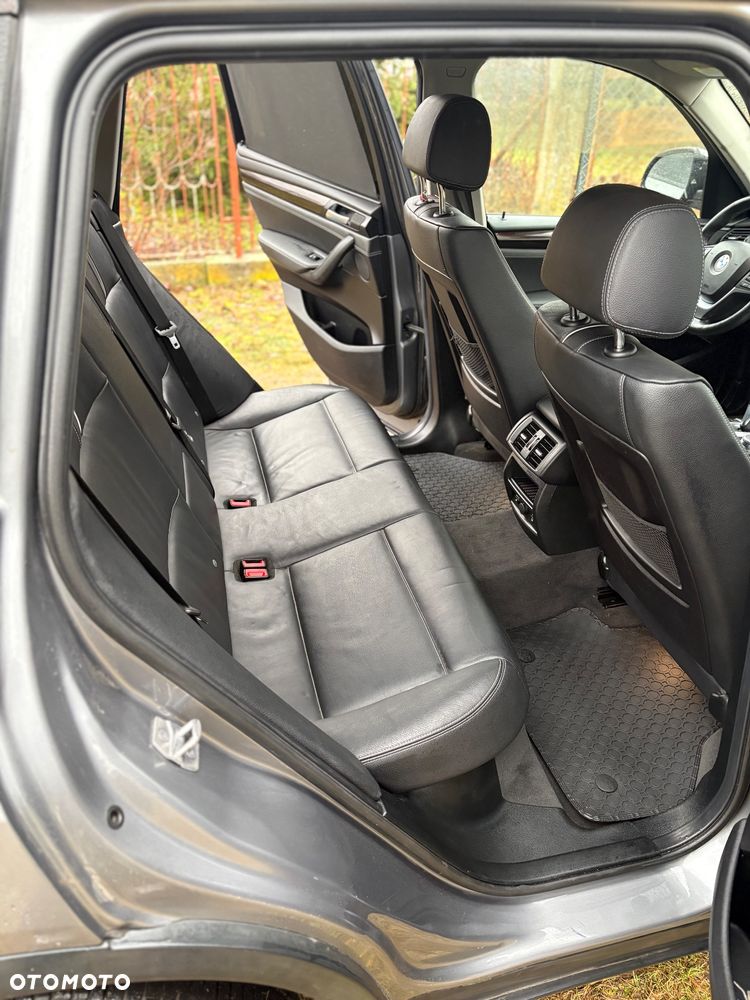 BMW X3 xDrive28i xLine - 20