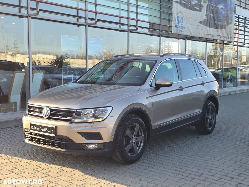 Volkswagen Tiguan - 2