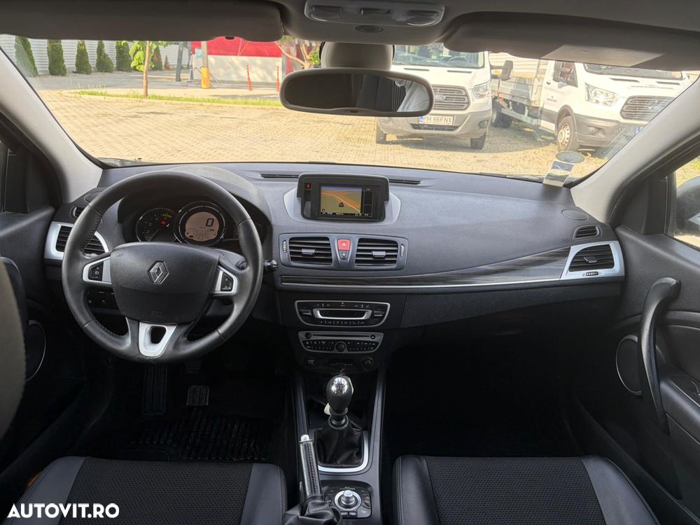 Renault Megane 1.9dCi Privilege - 8