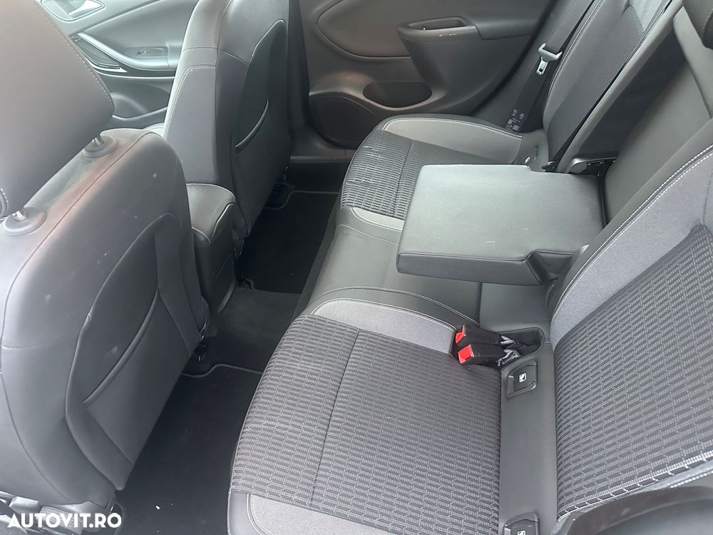 Opel Astra 1.5 D Start/Stop Elegance - 10