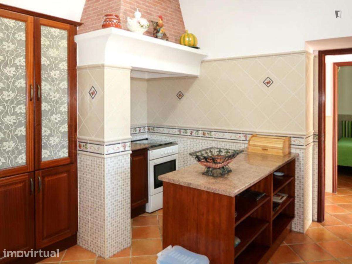 Quarto - localizado em Faro - Grande imagem: 2/14