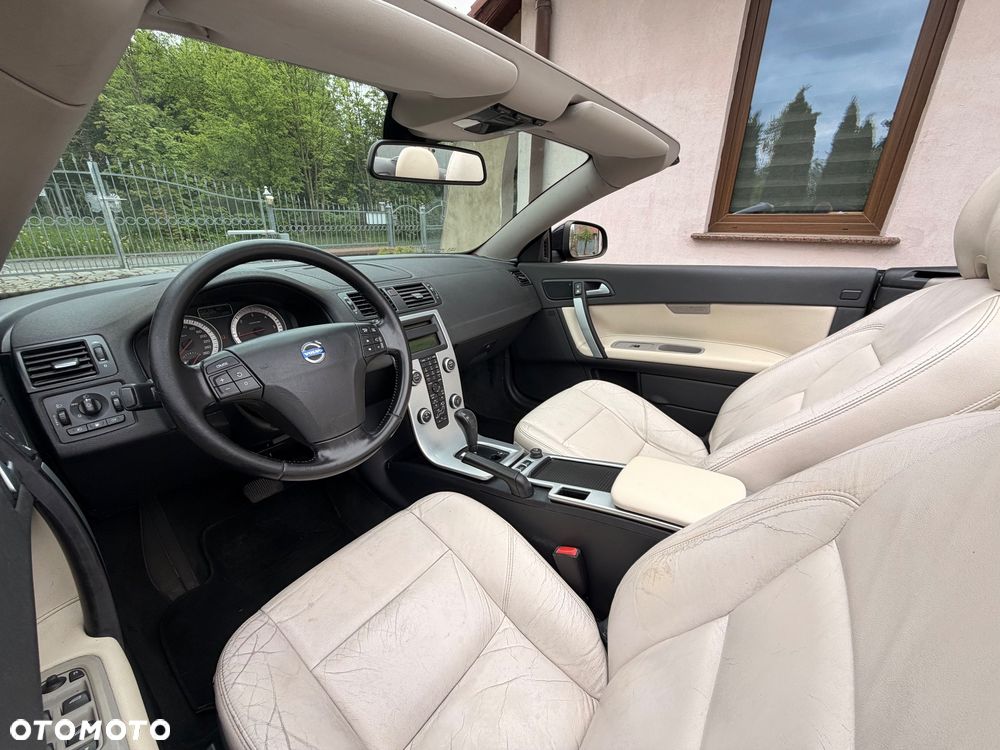 Volvo C70 2.0D Powershift Momentum - 15