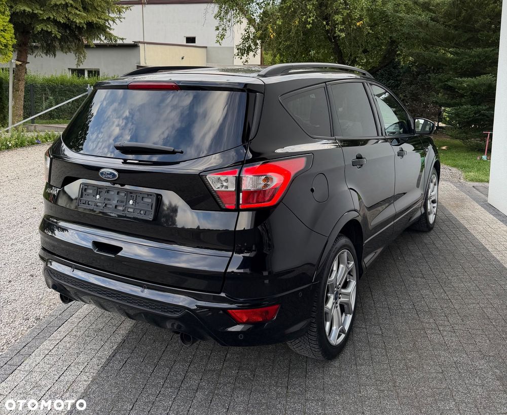 Ford Kuga 2.0 TDCi AWD ST-Line - 12